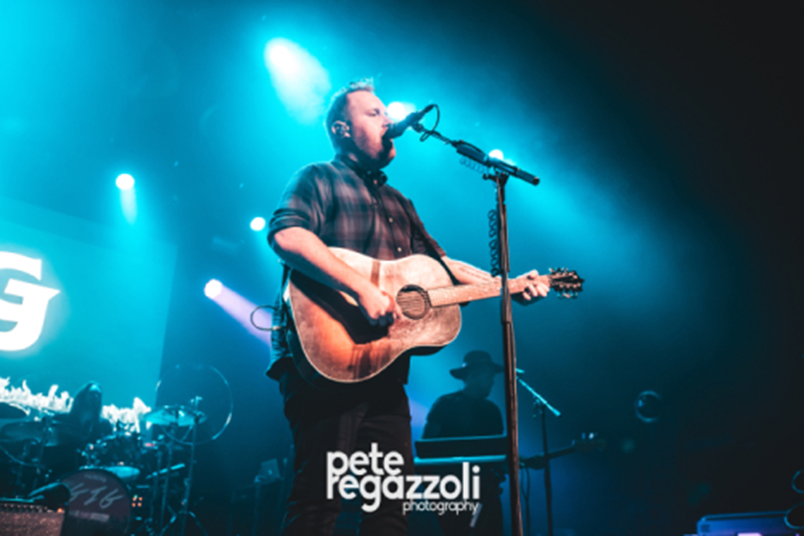 Gavin James played FM104 Gig 2018