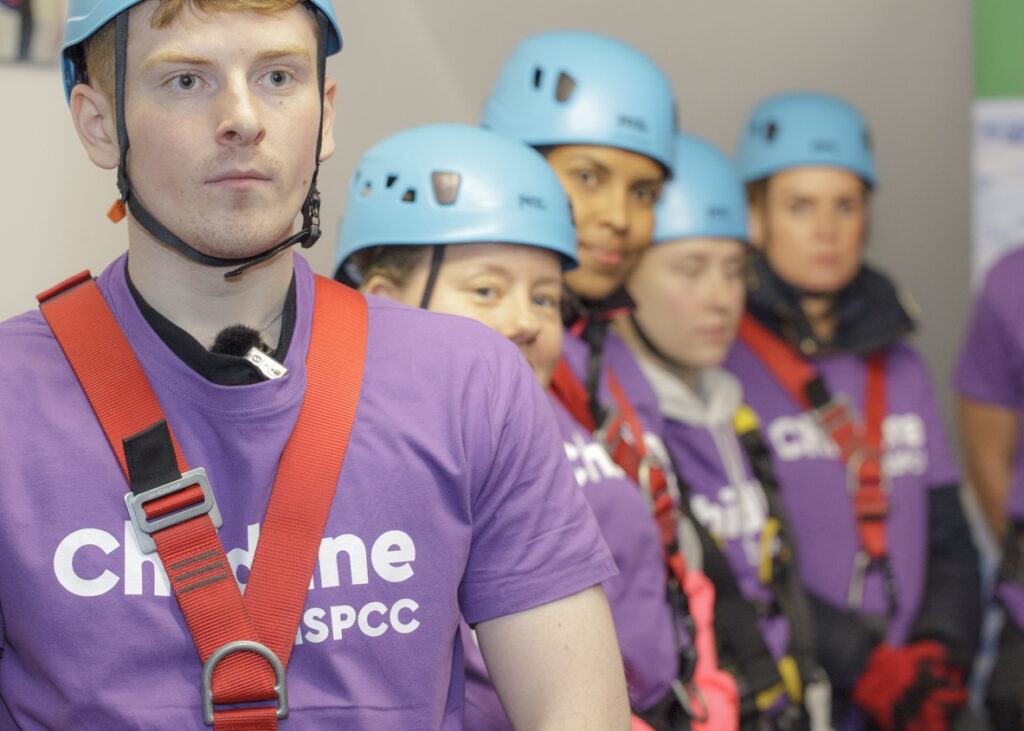 Abseil-106